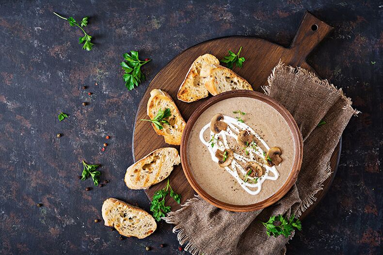 蘑菇浓汤——健康饮食的香菜